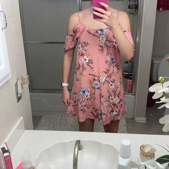 pink floral flowy dress - Picture 1 of 3
